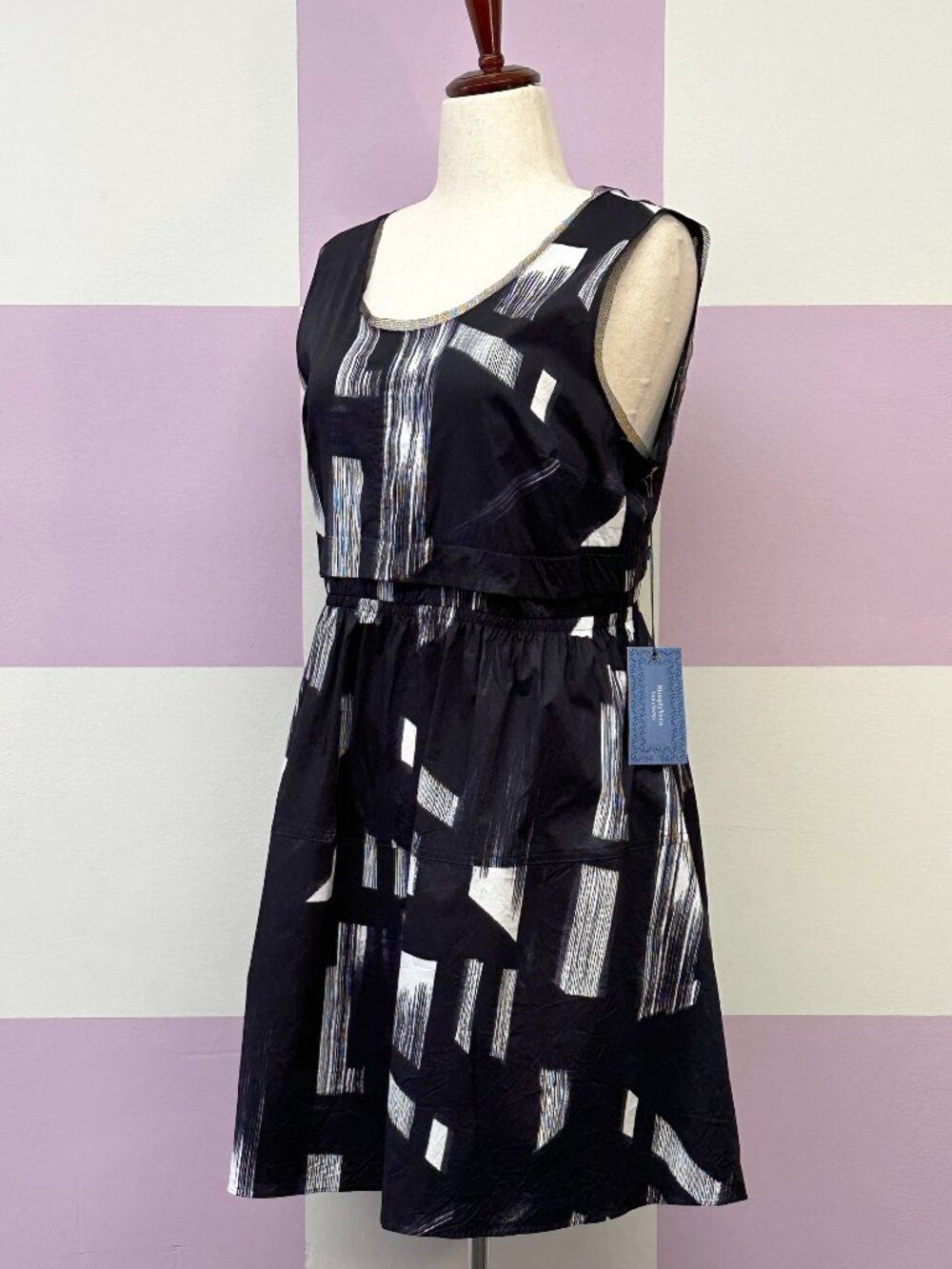 SIMPLY VERA WANG - sleeveless mini dress in abstract blue-black brushstroke NWT